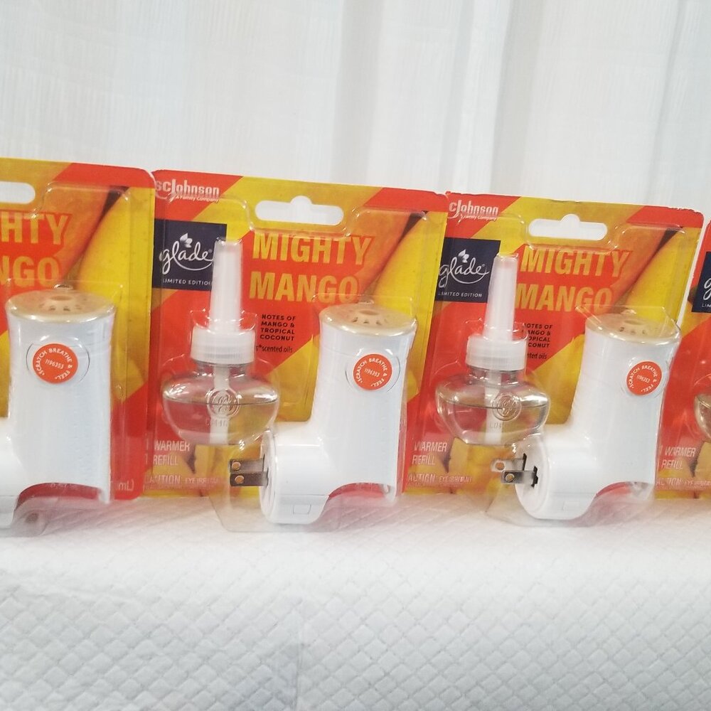 Glade Piso Kit Mighty Mango - .67 Fl. Oz. each 1 warmer + 1 refill (4 packages)